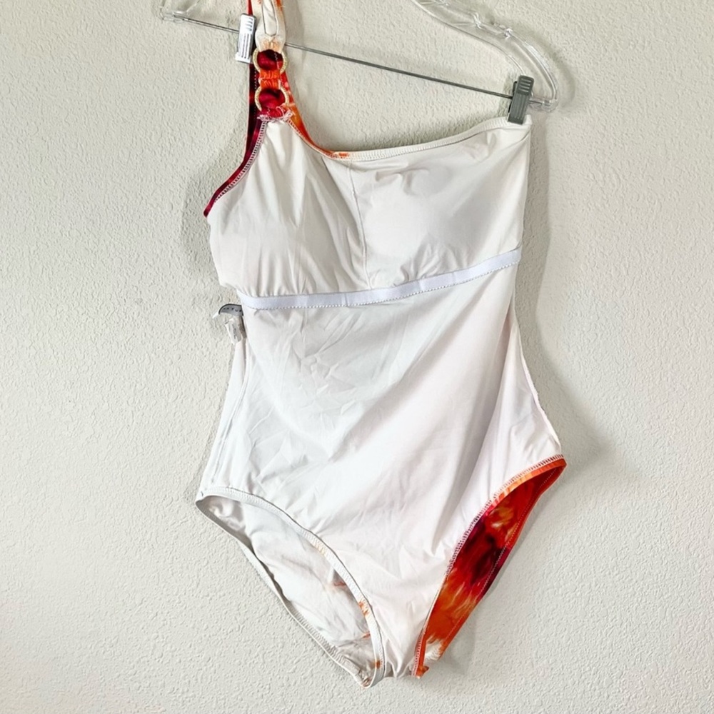 TRINA TURK One-Shoulder One-Piece Swimsuit Sunburst Tie-Dye
Bold Colorful 12 - Picture 8 of 9